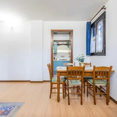 דירה Heaven Near Ferrari's - Train Station *