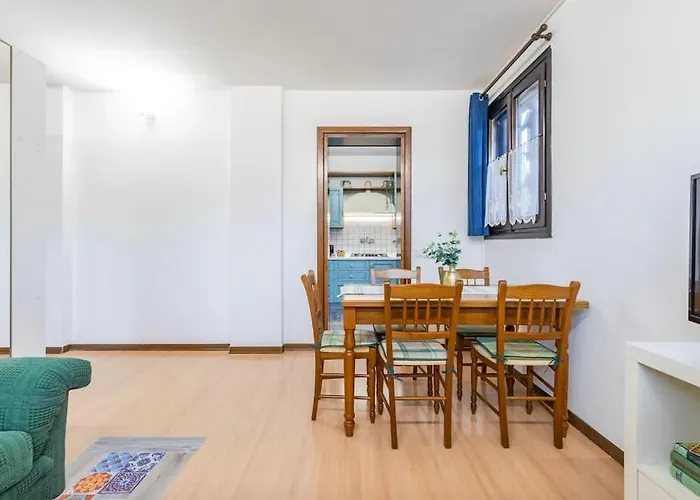 公寓 Heaven Near Ferrari's - Train Station *